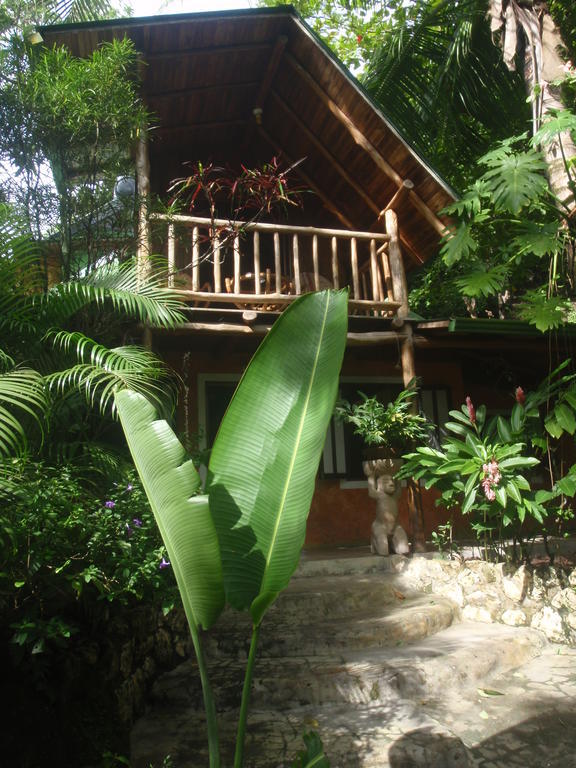 Pachamama Tropical Garden Lodge Мал Паис Стая снимка