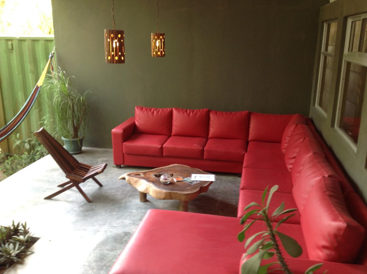 Pachamama Tropical Garden Lodge Мал Паис Екстериор снимка